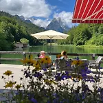 Hotel Riessersee 4*