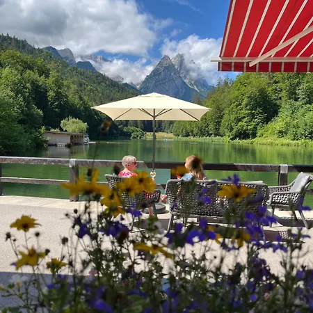 Hotel Riessersee 4*
